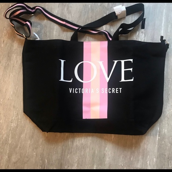 ❌VS Weekender ❌Tote 👜NWT - Picture 2 of 5